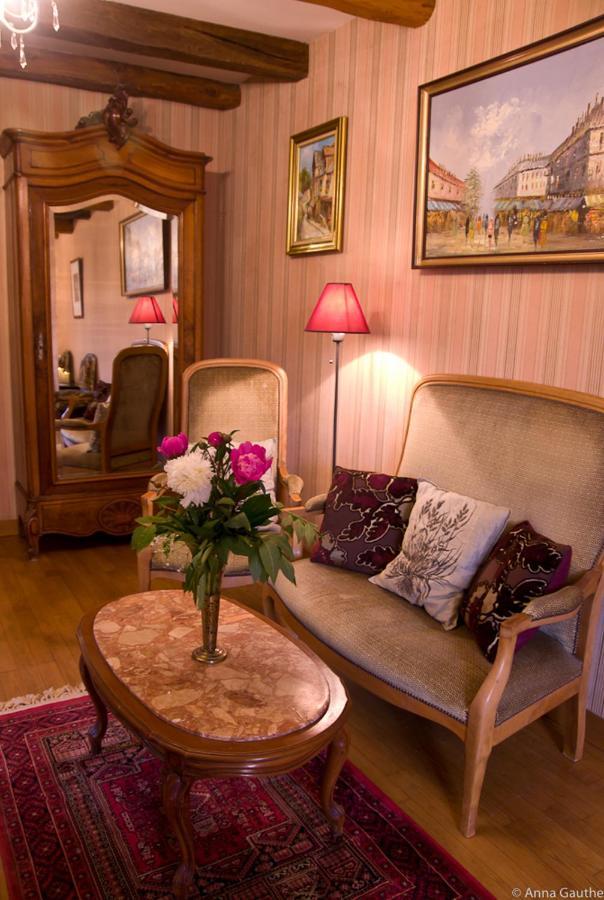 Le Cheval Blanc Bed & Breakfast Saint-Antonin Exterior photo
