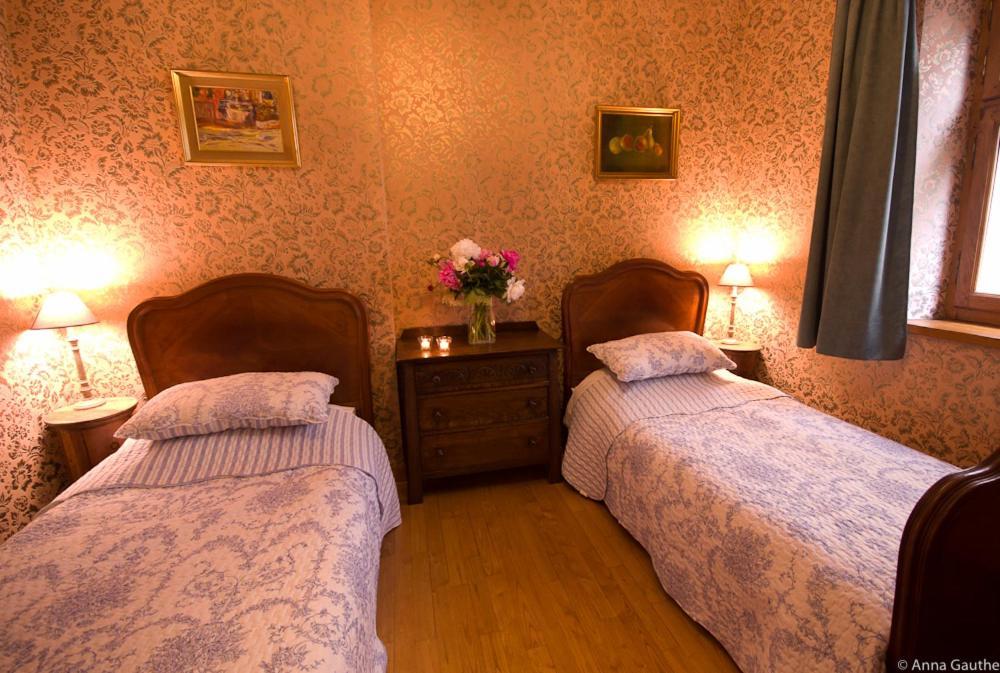 Le Cheval Blanc Bed & Breakfast Saint-Antonin Exterior photo